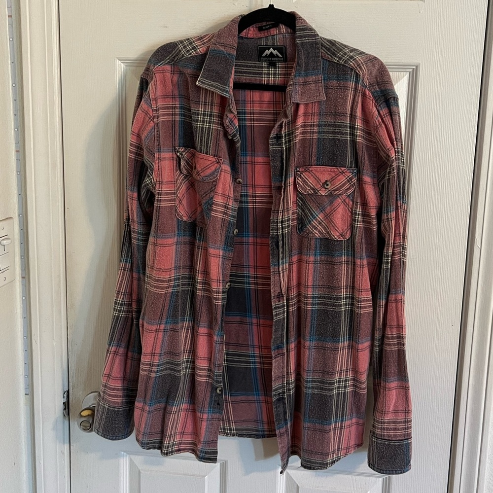Massive Outdoor Flannel